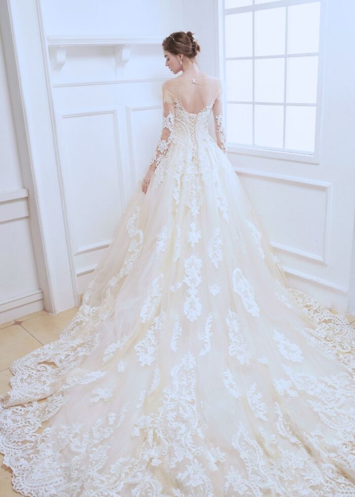 Faye - Image 2